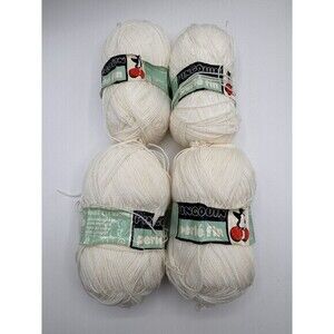 Vintage Pingouin Perle Fin Yarn White Lot of 4 Skeins 100% acrylic 1.75oz